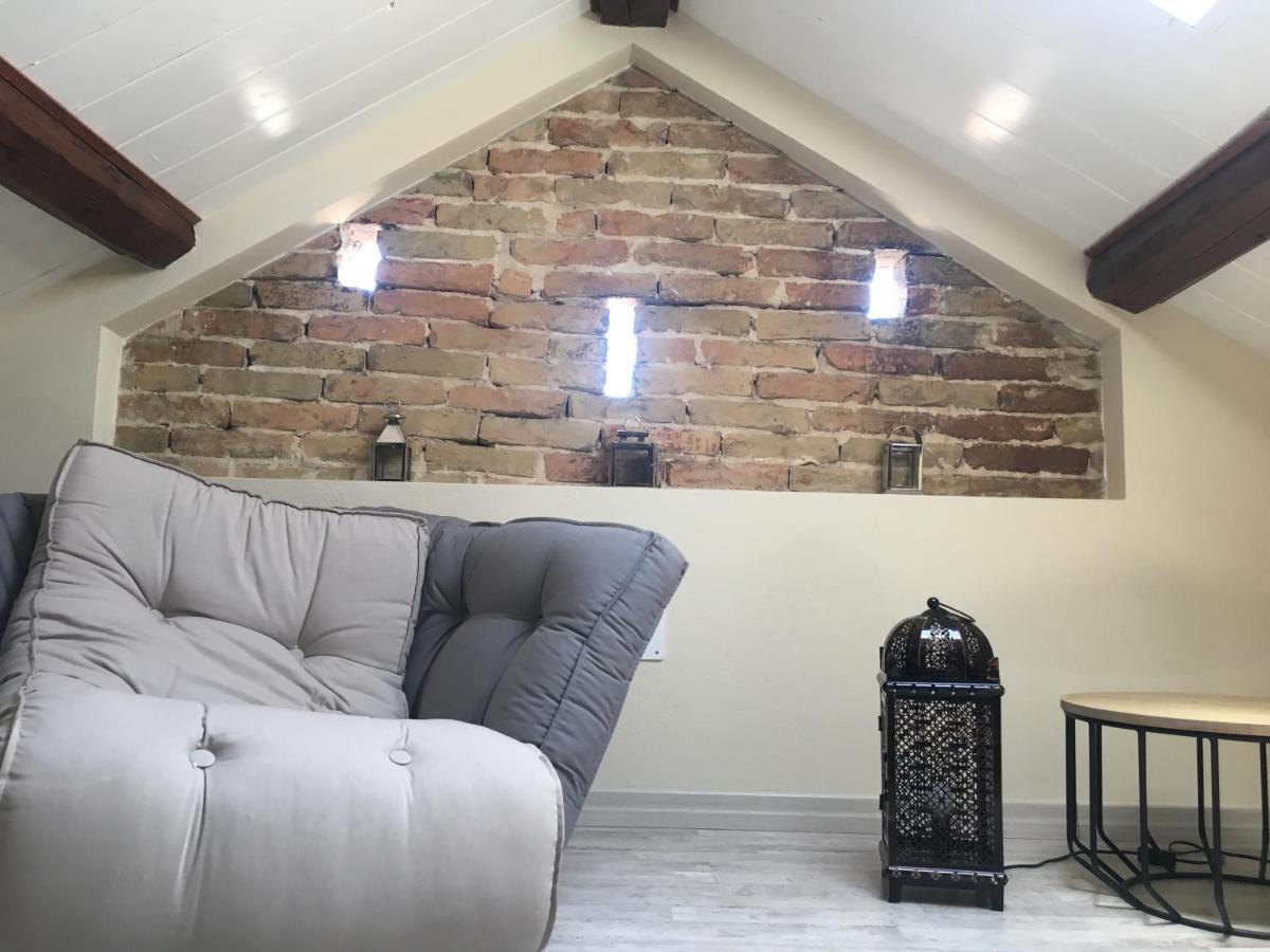 Flamingo Luxury Apartment Ajpsardinia 卡利亚里 外观 照片