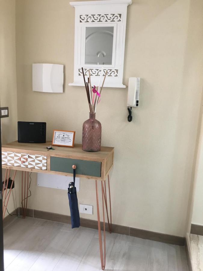 Flamingo Luxury Apartment Ajpsardinia 卡利亚里 外观 照片