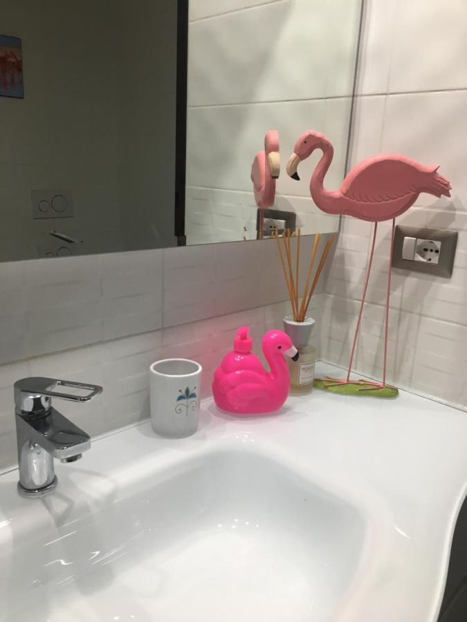 Flamingo Luxury Apartment Ajpsardinia 卡利亚里 外观 照片
